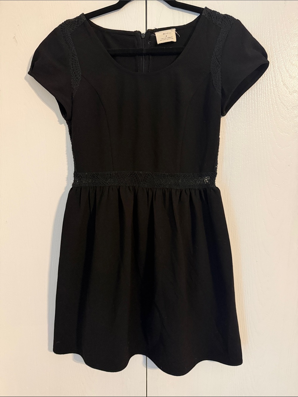 Anthropologie Pins and Needles Classic Black Lace Detailed Skater Dress Sz 4